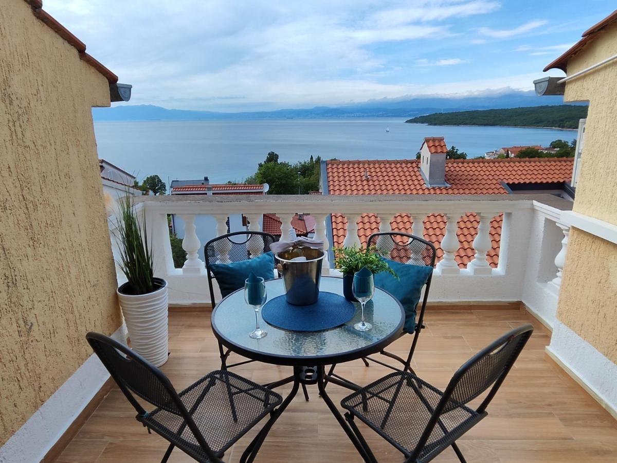 Apartments Orhidelia Njivice Kültér fotó