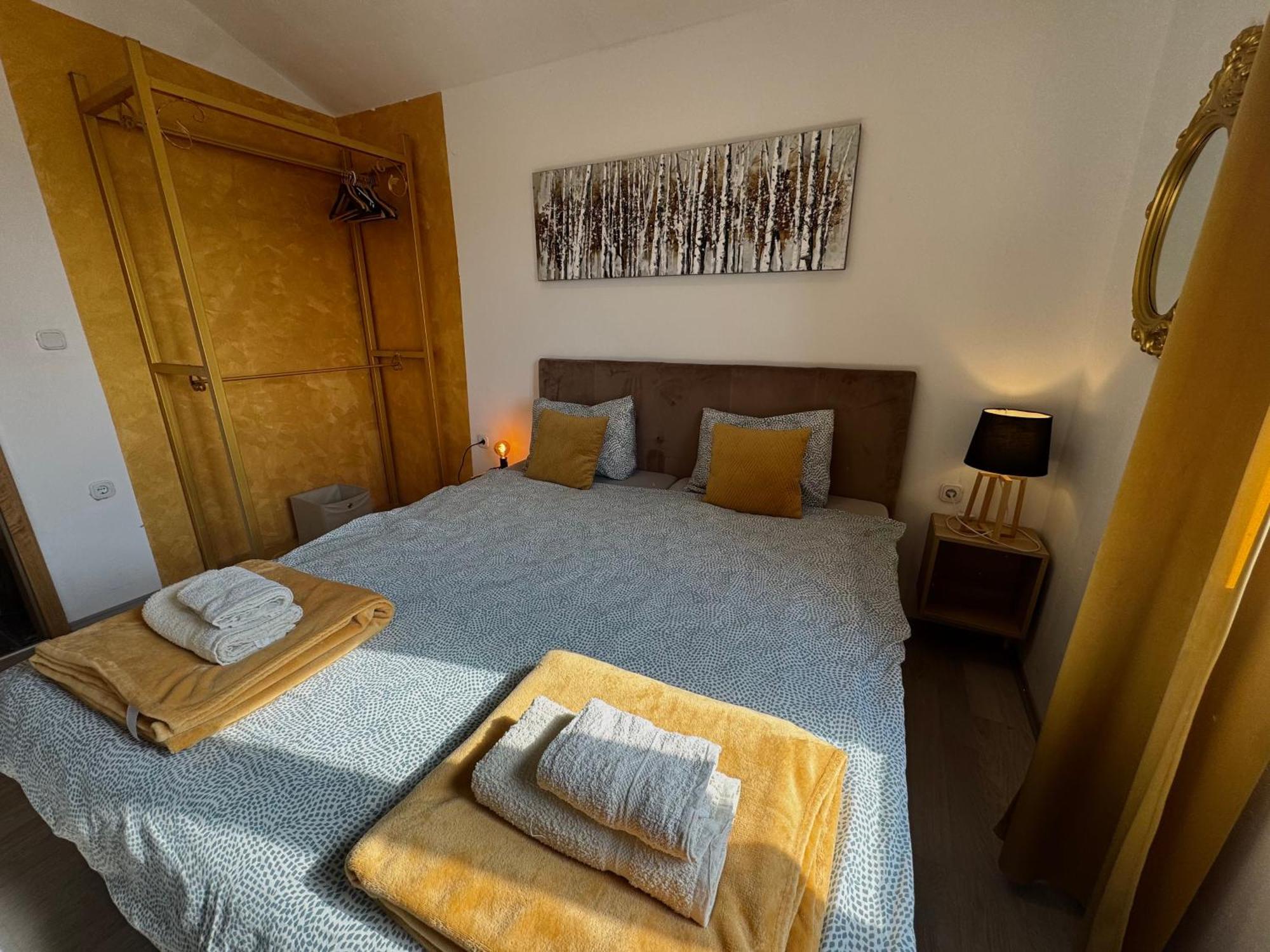 Apartments Orhidelia Njivice Kültér fotó