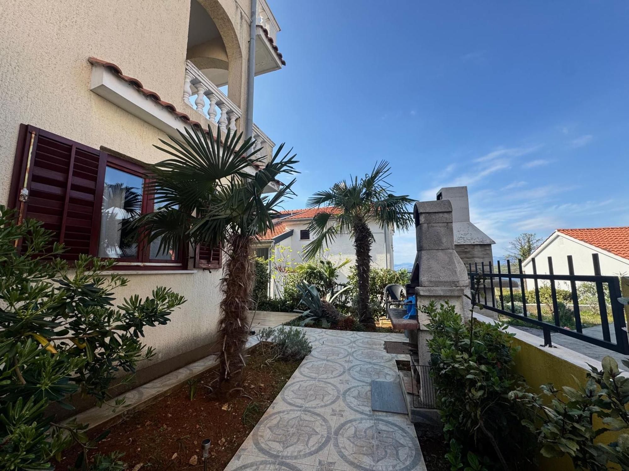 Apartments Orhidelia Njivice Kültér fotó